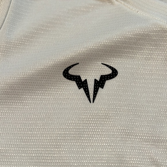 NWT Men's NikeCourt Dri-FIT Rafa Challenger Tennis Top, White, M DD8547 100 - Picture 3 of 8